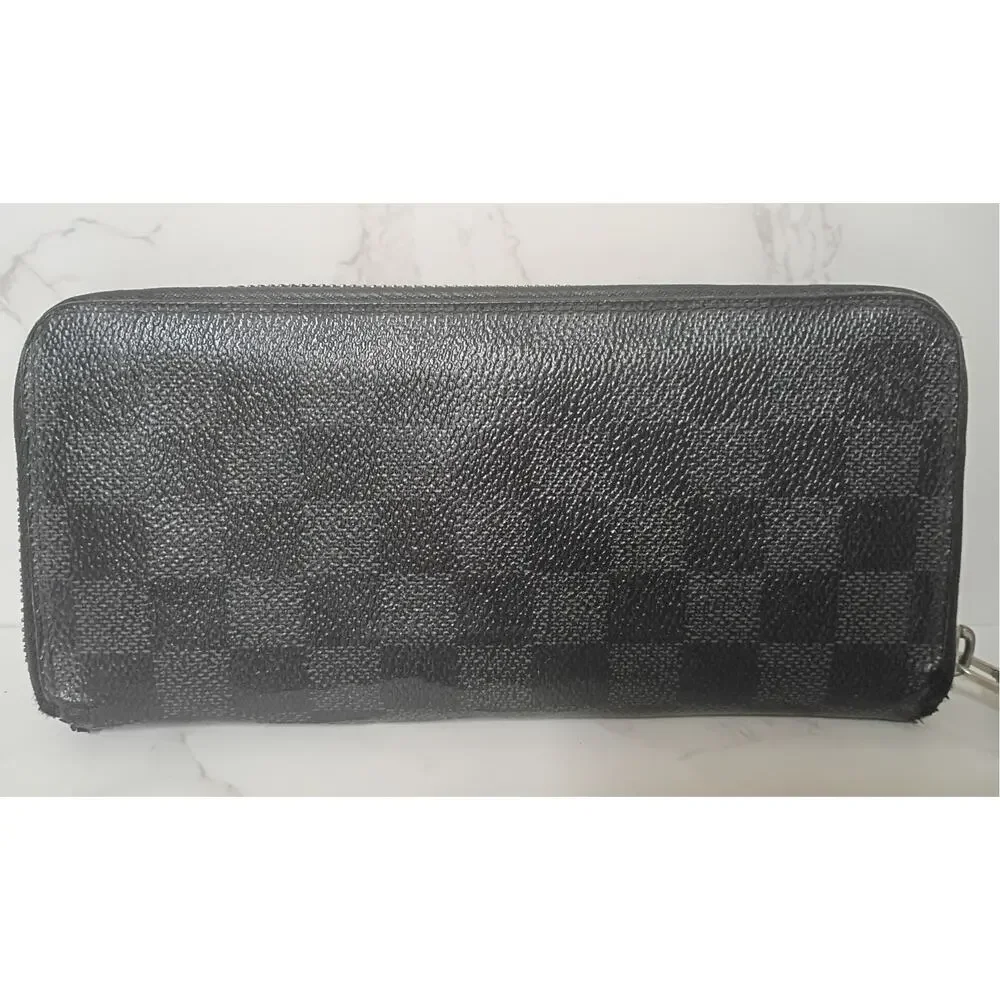 LOUIS VUITTON Damier Graphite Canvas Zip Around Wallet - GUC
